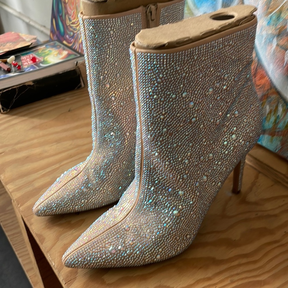 INC Womens Reisa size 7 Pointed Toe Dressy Heels Ankle Boots Shoes